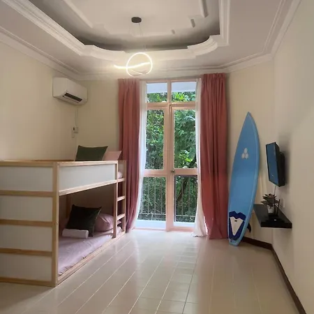 Ees Paddle House - Homestay 3 Min Walk To Beach